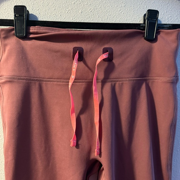 Fabletics Leggings - Picture 4 of 7